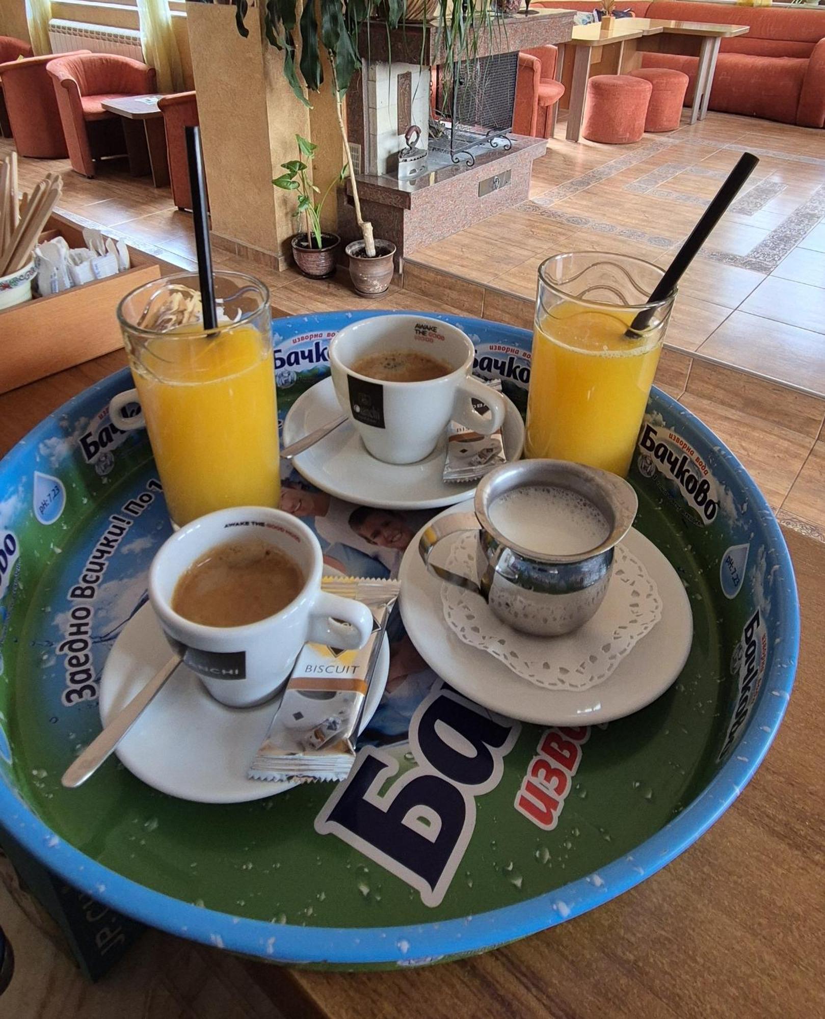 Family Hotel Emaly 1 Bankja Zewnętrze zdjęcie