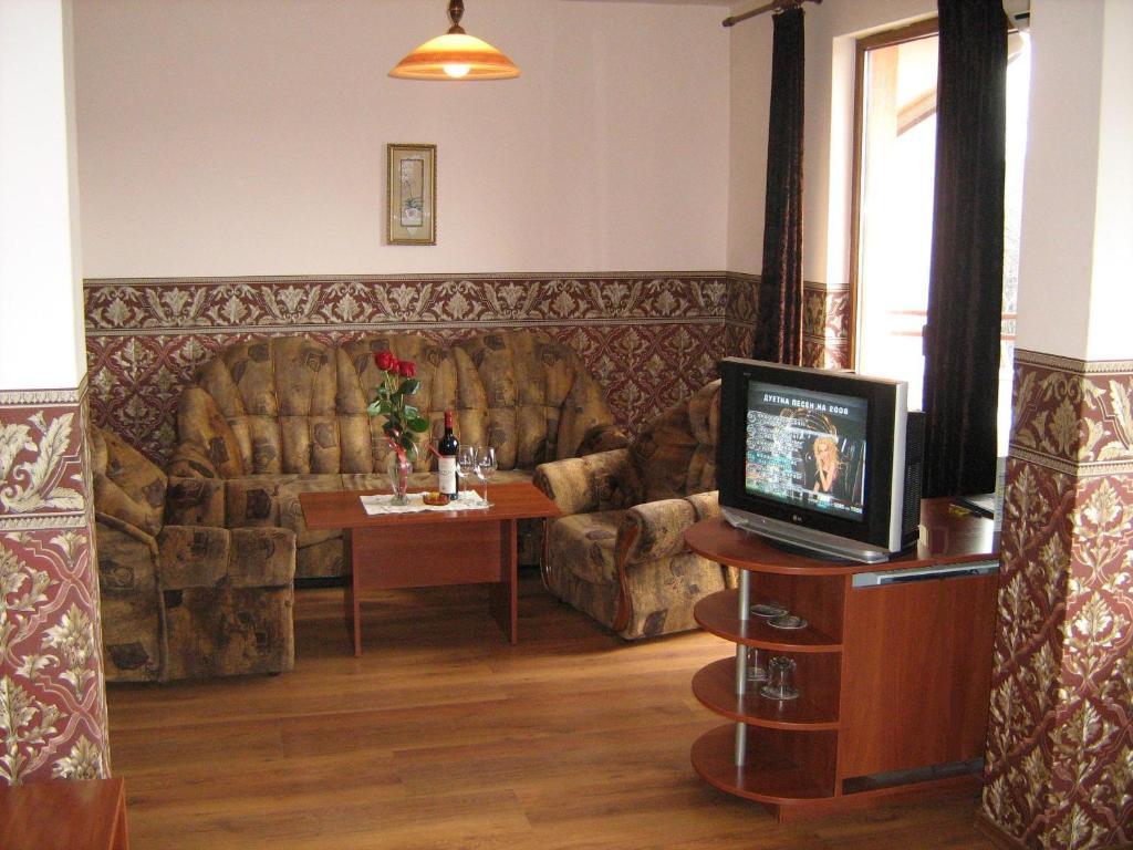 Family Hotel Emaly 1 Bankja Zewnętrze zdjęcie